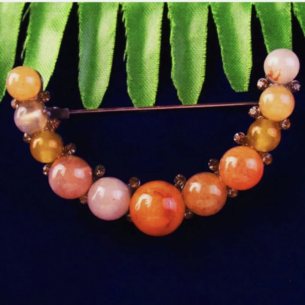 New Yellow Aventurine Crescent Moon Silver Pin Brooch.